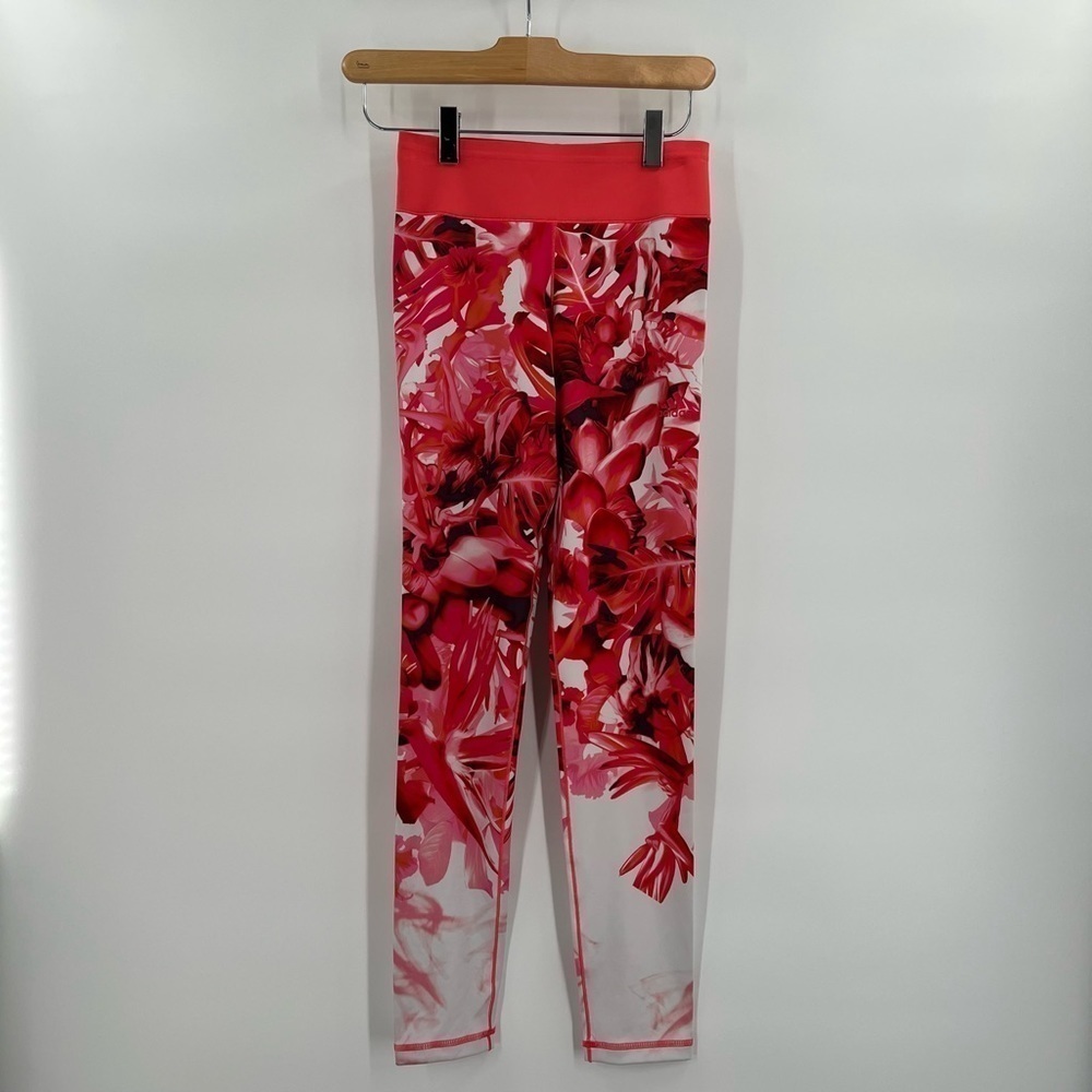 Adidas Originals Climalite Activewear “Around the world North America Ladies XS